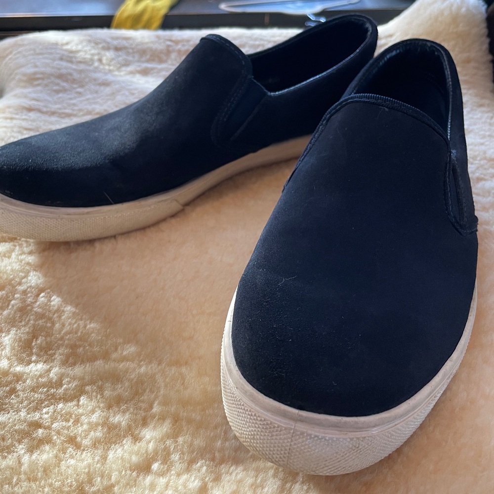 Men’s A. Testoni dark blue slip on shoes